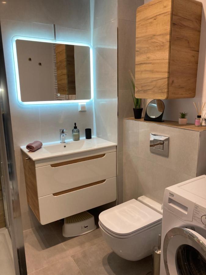 Nowy Apartament Świnoujście Eksteriør bilde